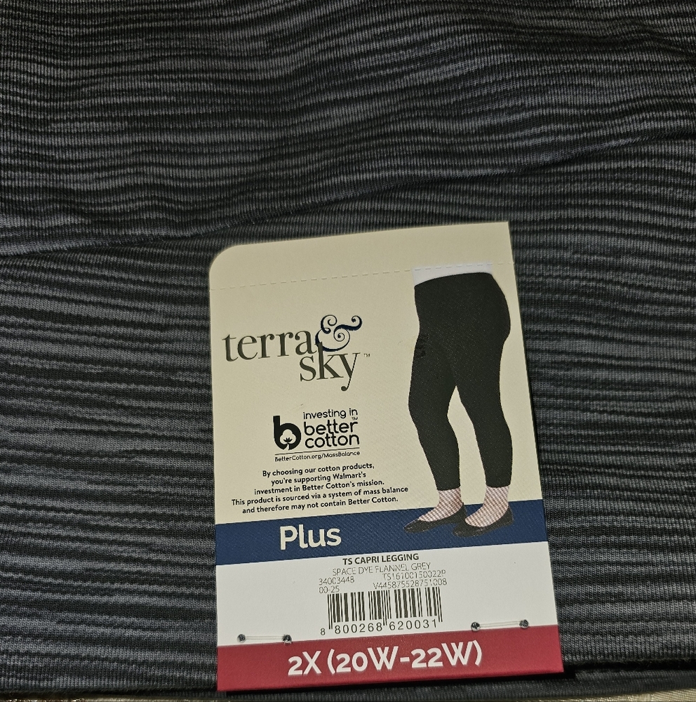 Terra & Sky Black and Gray Striped Leggings NWT